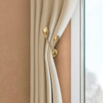 Tulip Tieback