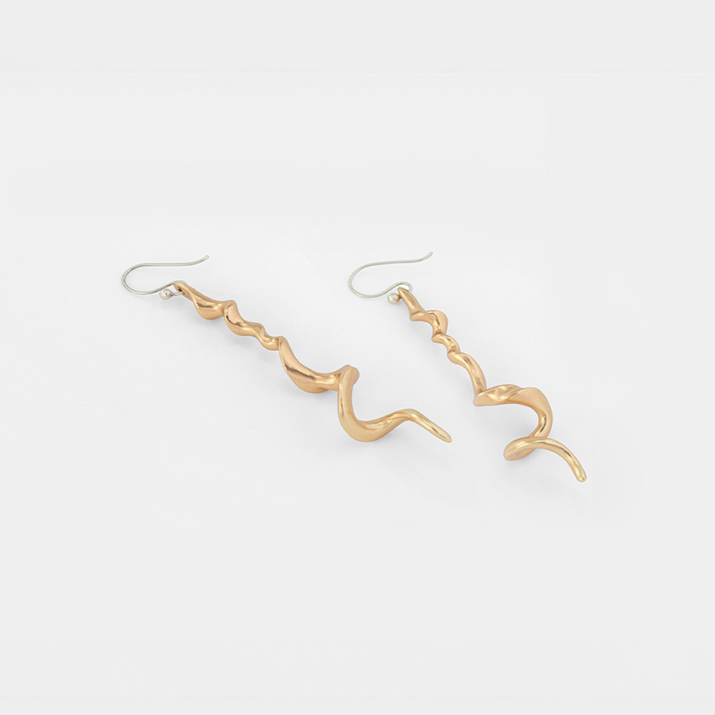 EDEN DANGLER Earrings – Sculptural Brass Drop Earrings (Polished Brass)