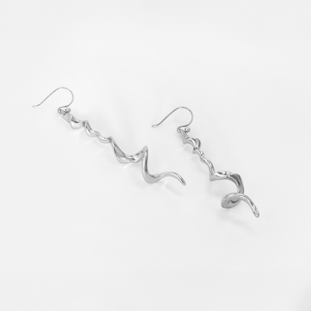 EDEN DANGLER Earrings – Sculptural Brass Drop Earrings (White Bronze)