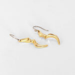 EDEN MOJO DANGLER Earrings – Artistic Brass Drop Earrings (Polished Brass)