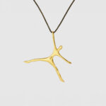 SAPIENS PENDANT – Sculptural Brass Pendant Necklace (Polished Brass)